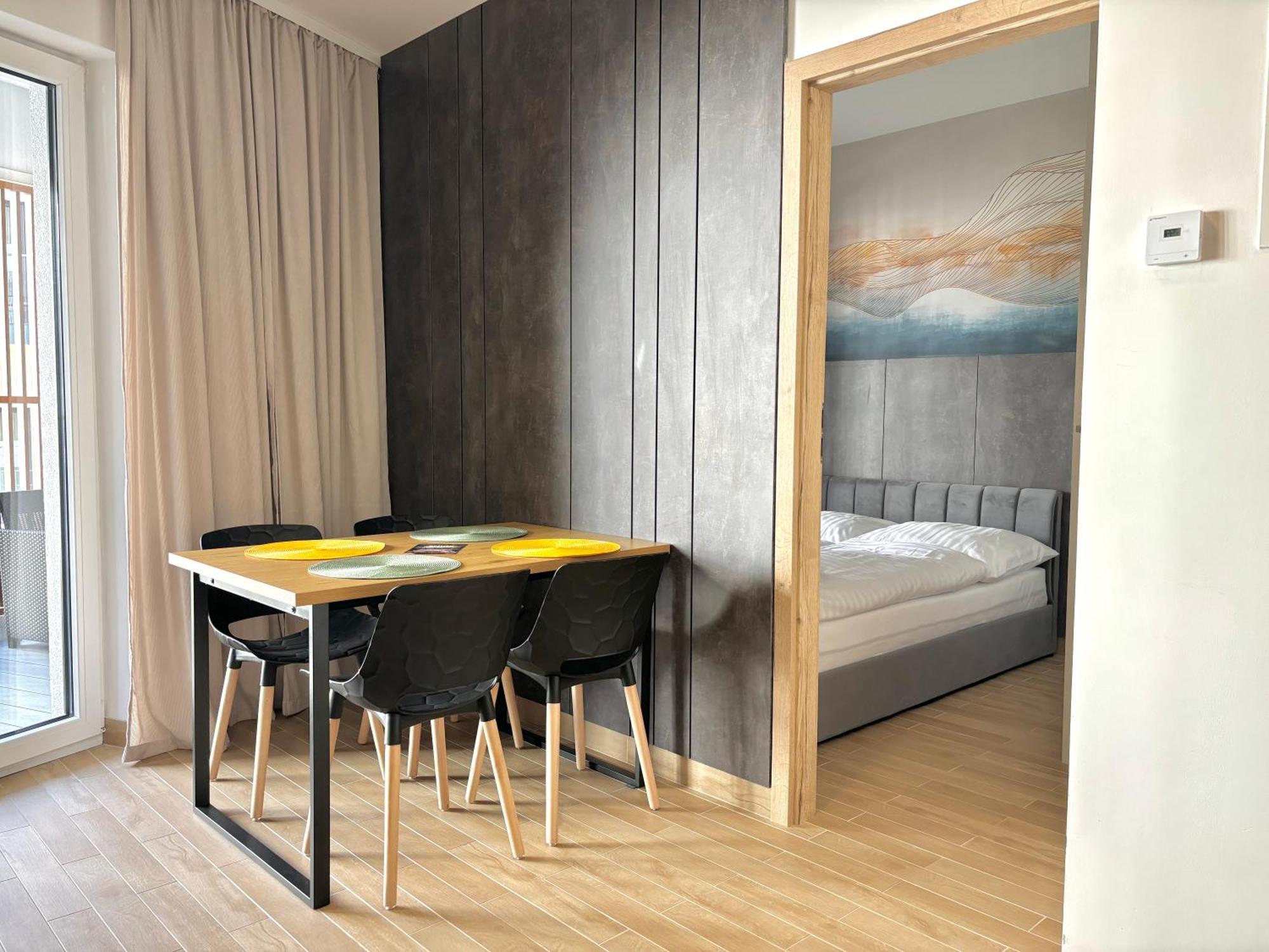 Baltic Waves Resort & Spa Miedzyzdroje เมียนซิดดรอแย ภายนอก รูปภาพ